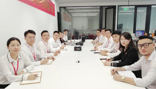 超額完成，為沖刺全年目標(biāo)開好頭！集團舉行三月份暨一季度招商引資工作總結(jié)表彰會