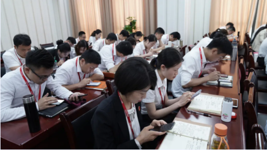 充電蓄能，再出發(fā)！東方龍商務(wù)集團年中招商引資培訓(xùn)圓滿收官！
