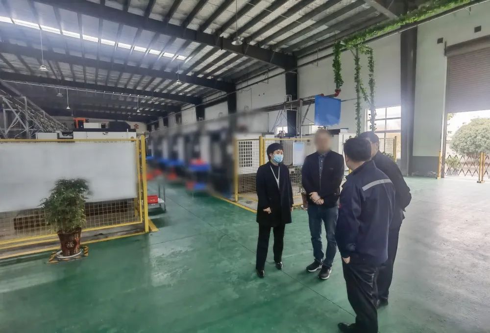 與富士康、比亞迪、華為等知名企業(yè)保持深度合作！高端陶瓷電子新材料生產(chǎn)擴建投資選址項目方實地考察河南某地方政府
